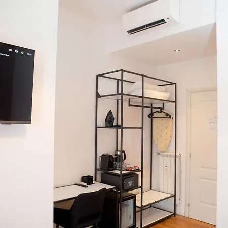 Gasthuis Magikrooms Topaz Rome