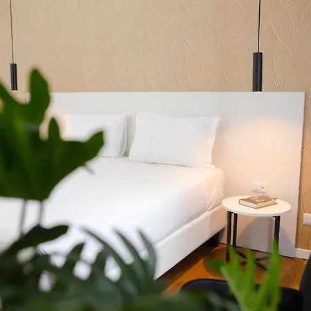 Magikrooms Topaz Rome