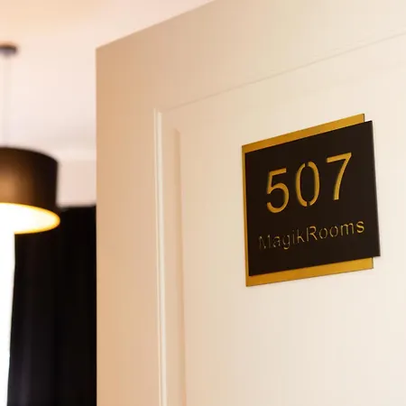 Magikrooms Topaz Guest house 4*