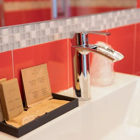 Magikrooms Topaz Guest house 4*