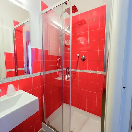 Magikrooms Topaz 4*