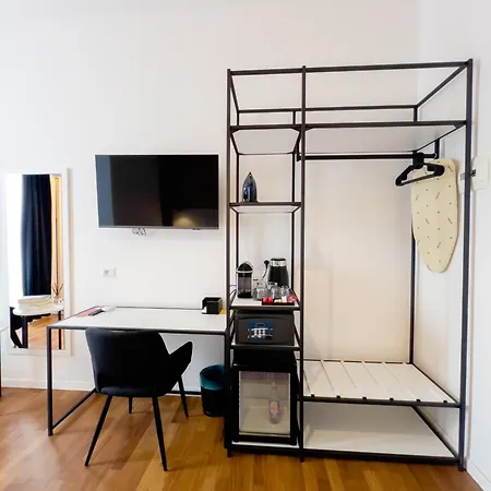 Magikrooms Topaz Pensionat Rom
